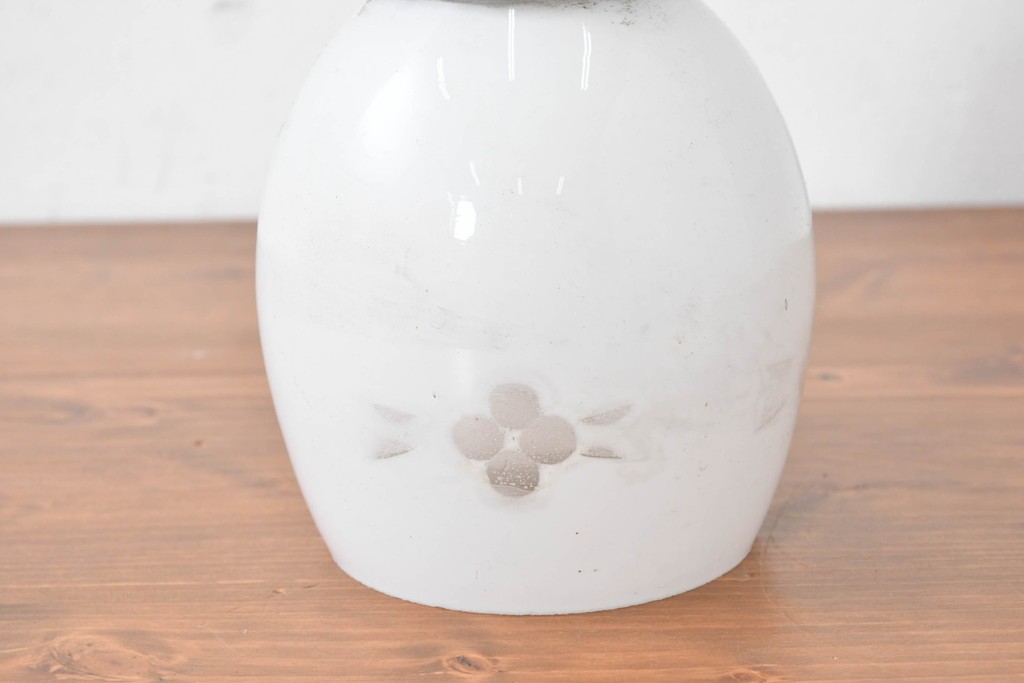 《引っ掛けシーリング式ペンダントライト加工費込み》　和製アンティーク　昭和初期　小花模様が愛らしいペンダントライト　(R-086943)