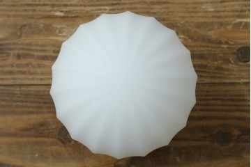 中古　高級輸入品　高島屋デパート取り扱い　真鍮アームのアンティーク調3灯シャンデリア　定価約24万円　(R-086952)