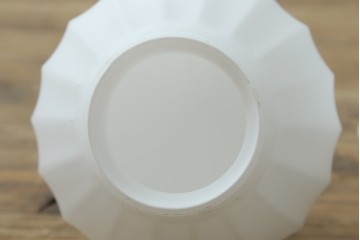 中古　高級輸入品　高島屋デパート取り扱い　真鍮アームのアンティーク調3灯シャンデリア　定価約24万円　(R-086952)