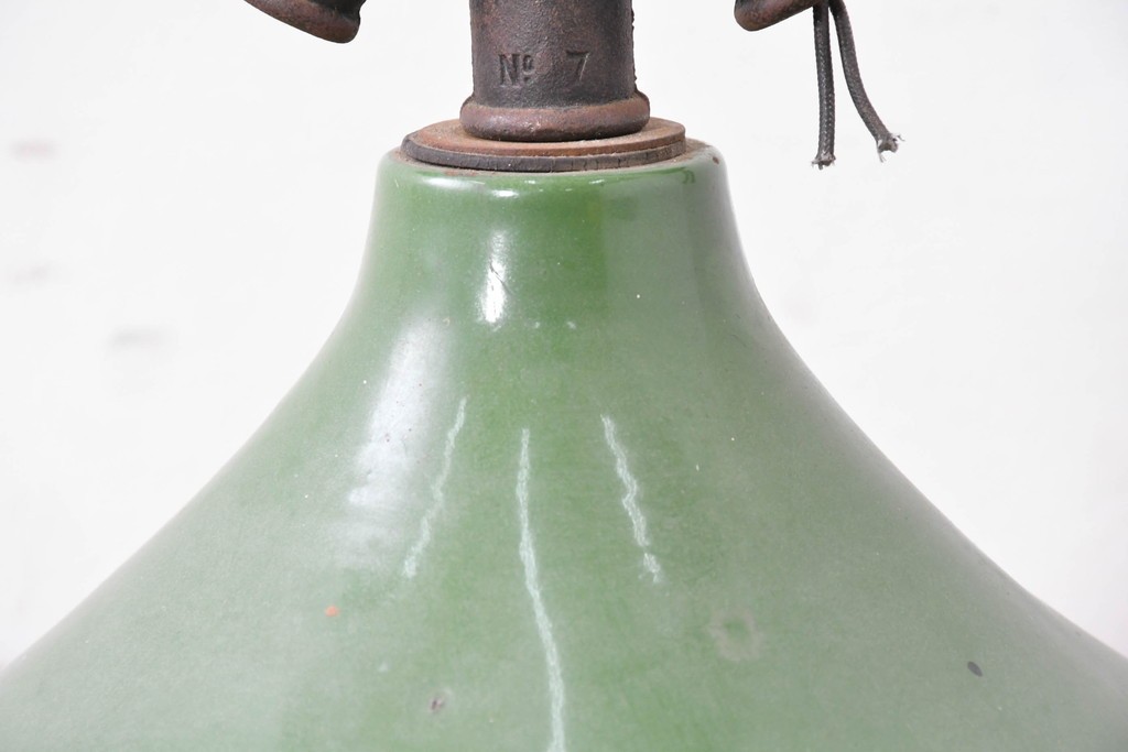 《引っ掛けシーリング式ペンダントライト加工費込み》　フランスアンティーク　大型サイズ　レトロなホーロー製シェードのペンダントライト　(R-086954)