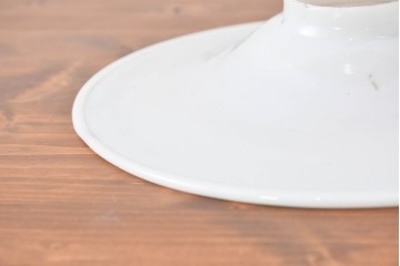 《引っ掛けシーリング式ペンダントライト加工費込み》　ヨーロッパヴィンテージ　シンプルなホワイトの平笠ペンダントライト2個セット　(R-086957)