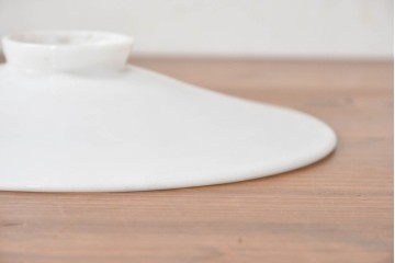 《引っ掛けシーリング式ペンダントライト加工費込み》　和製アンティーク　岩津硝子　扇印　シンプルな平笠ペンダントライト　(R-086959)