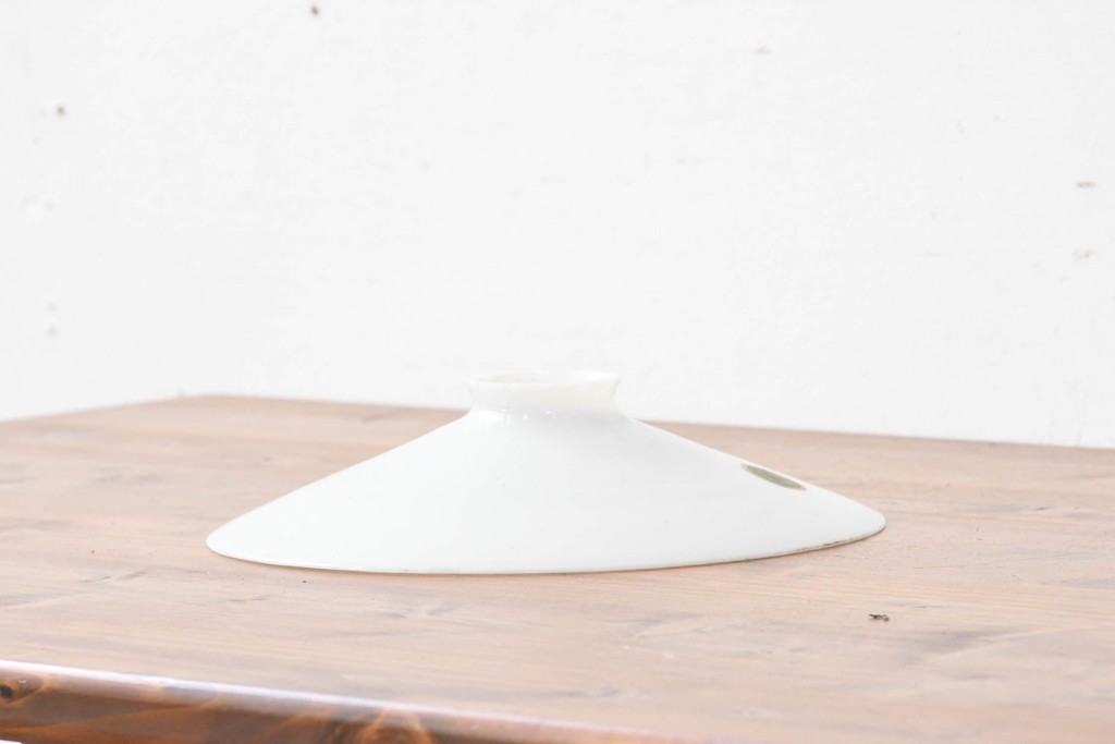 《引っ掛けシーリング式ペンダントライト加工費込み》　和製アンティーク　横地商会(Yokochi & Co.)　シンプルな平笠ペンダントライト　(R-086960)