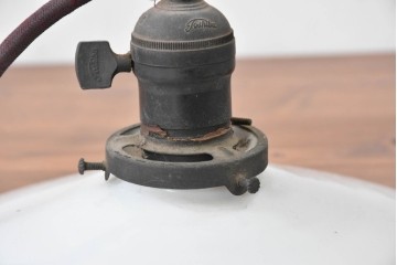 《引っ掛けシーリング式ペンダントライト加工費込み》　和製ヴィンテージ　東芝(TOSHIBA)製　シンプルな平笠ペンダントライト　(R-086964)