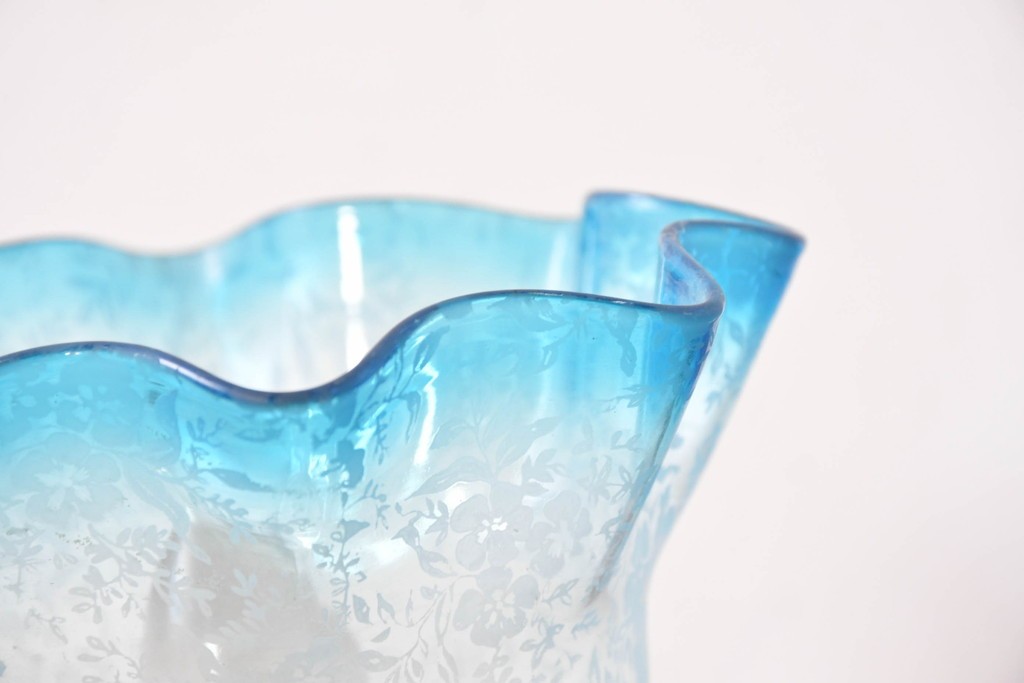 ヨーロッパヴィンテージ　氷コップのような可愛らしいフォルムのテーブルランプ　(R-086967)