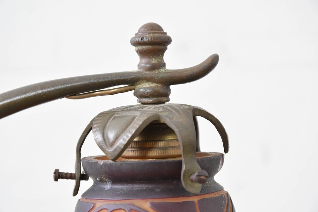 フランスアンティーク　Muller Freres Luneville(ミューラー兄弟)　草花文様が美しいガラスシェードのテーブルランプ　(R-086970)