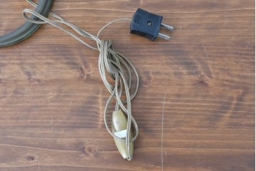 フランスアンティーク　Muller Freres Luneville(ミューラー兄弟)　草花文様が美しいガラスシェードのテーブルランプ　(R-086970)