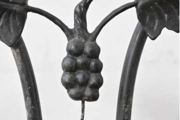 フランスヴィンテージ　Art de France(アール・ド・フランス)　アール・ヌーヴォー様式　溶かし込みガラスが美しい2灯テーブルランプ　(R-086971)