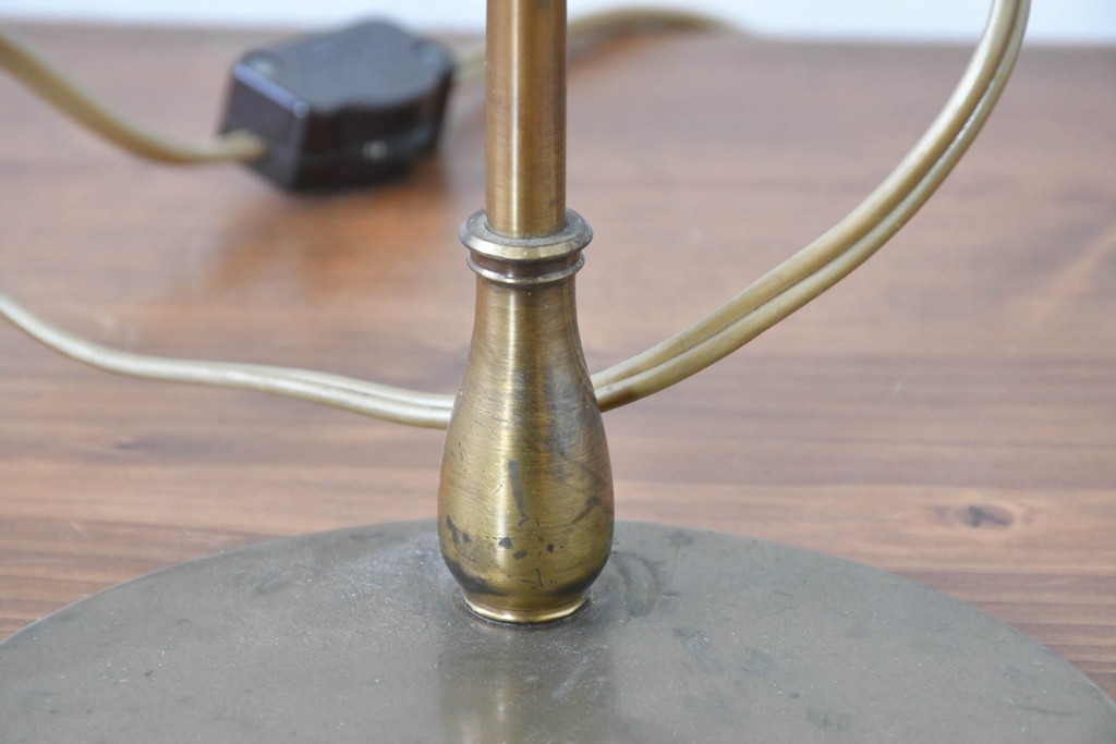 和製ヴィンテージ　山菊工芸　Pieterman(ピーターマン)　無骨さが魅力の真鍮製テーブルスタンド　(R-086972)