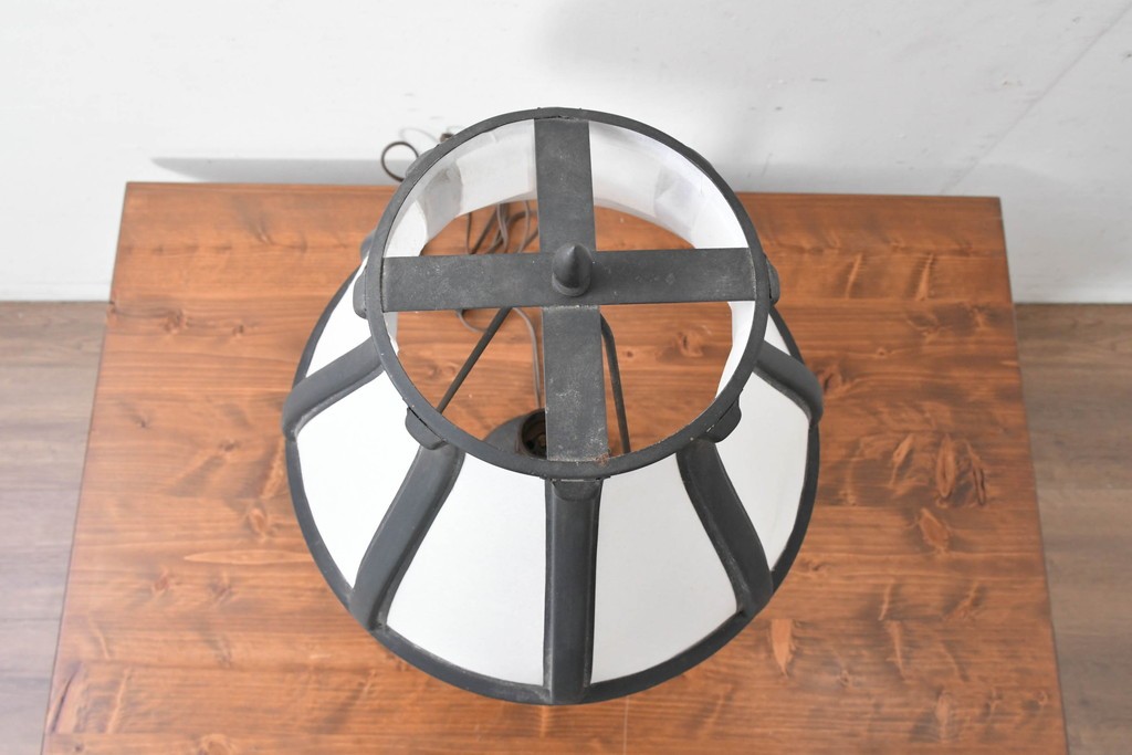 和製ヴィンテージ　柳沢木工所　金属フレーム×和紙張りの上品なテーブルランプ　(R-086976)