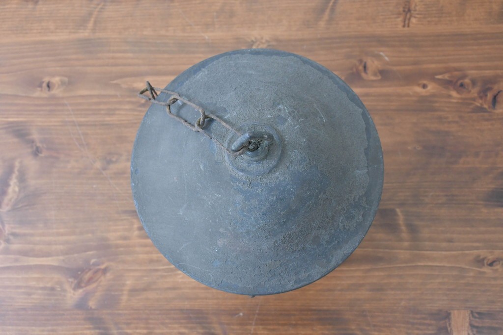 《引っ掛けシーリング式ペンダントライト加工費込み》　和製アンティーク　乳白ガラスに和の透かし細工があしらわれた吊り灯篭型ペンダントライト　(R-086977)