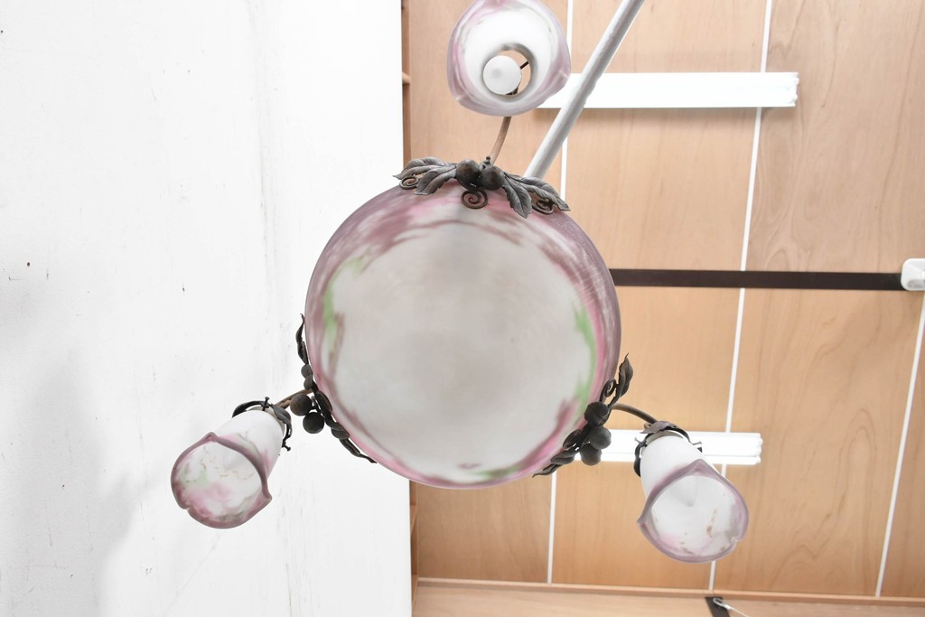 フランスアンティーク　Muller Freres Luneville(ミューラー兄弟)　溶かし込みガラスの優美な4灯シャンデリア　※補修あと有り　(R-086978)