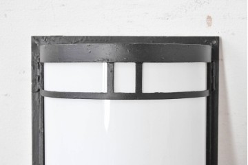 和製アンティーク　ブラックフレームが格好いいウォールライトカバー　(R-086989)