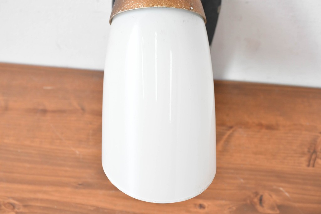 和製ヴィンテージ　実用性とデザイン性を兼ね備えたウォールライト　(R-086992)