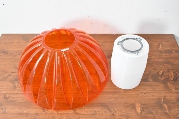 《引っ掛けシーリング式ペンダントライト加工費込み》和製ヴィンテージ　ナショナル(National、松下電工)　昭和レトロ　オレンジ色のペンダントライト　外箱付き　(R-086996)