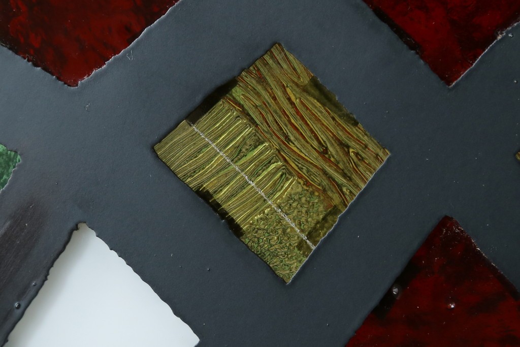 中古　金工職人　飯野歌之助作　幾何学的なステンドグラスのデザインが目を引くペンダントライト　(R-086997)