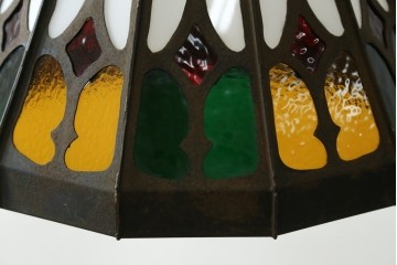 中古　金工職人　飯野歌之助作　ステンドグラスが彩るペンダントライト　(R-087001)