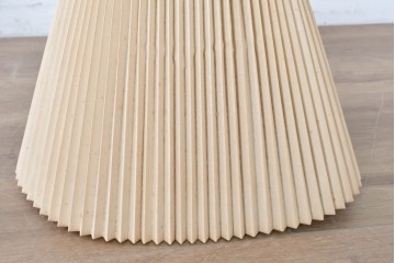 ヴィンテージ照明　松本民芸家具　挽き物の三本脚が目を惹くB型フロアスタンド　(R-087005)