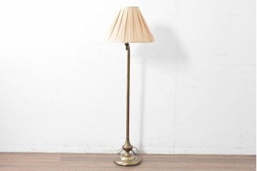 アメリカヴィンテージ　シンプルでクラシカルな佇まいのフロアスタンド　(R-087007)