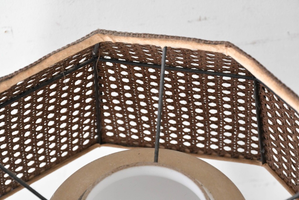 和製ヴィンテージ　希少デザイン　編み込みシェードが印象的なフロアスタンド　(R-087008)