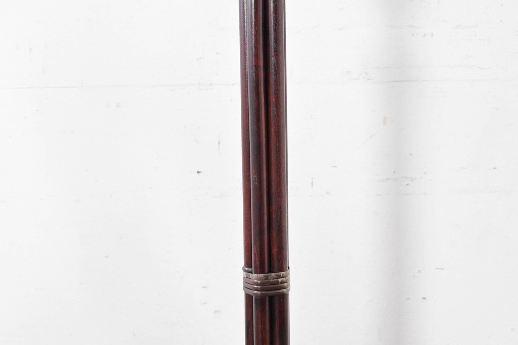 和製ヴィンテージ　希少デザイン　編み込みシェードが印象的なフロアスタンド　(R-087008)