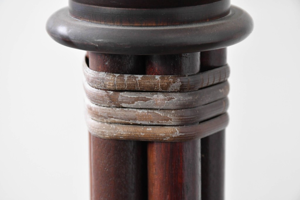 和製ヴィンテージ　希少デザイン　編み込みシェードが印象的なフロアスタンド　(R-087008)