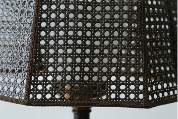 和製ヴィンテージ　希少デザイン　編み込みシェードが印象的なフロアスタンド　(R-087008)