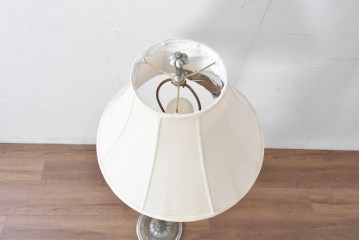 アメリカヴィンテージ　アールデコ　装飾的な支柱デザインが魅力のフロアスタンド　(R-087009)