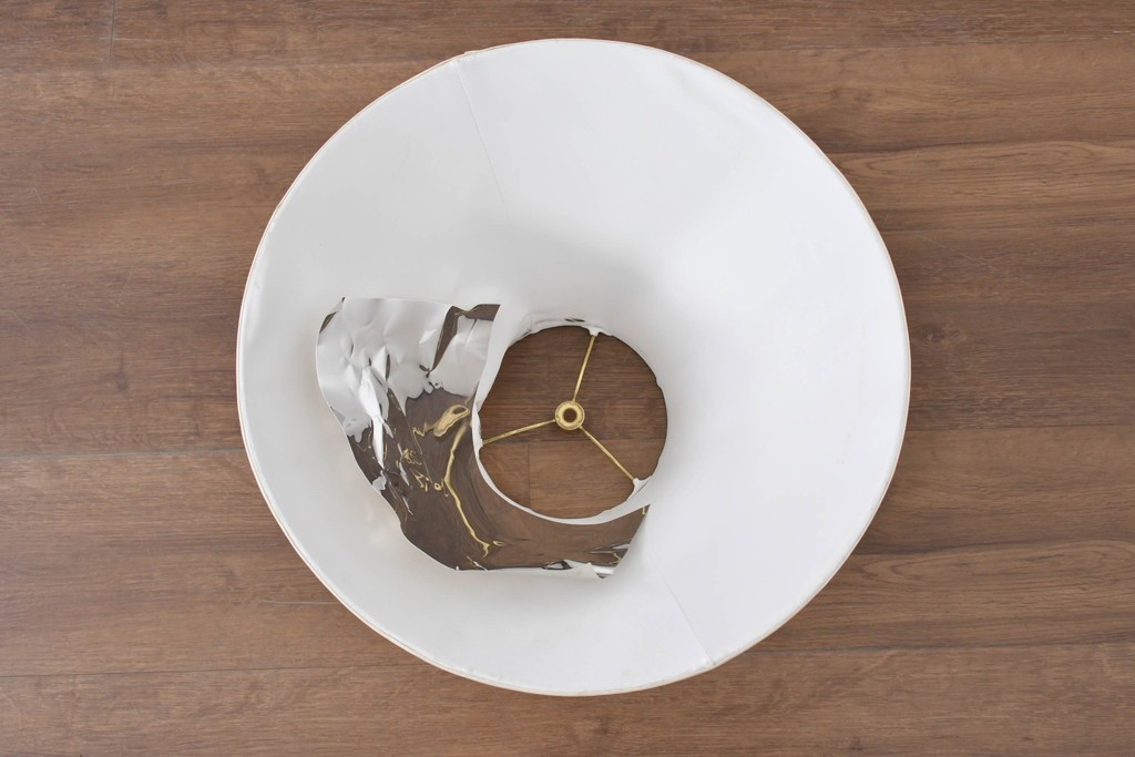 アメリカヴィンテージ　アールデコ　装飾的な支柱デザインが魅力のフロアスタンド　(R-087009)