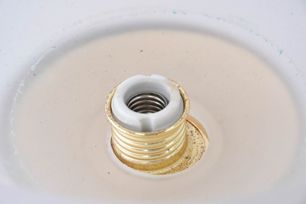 中古　YAMAGIWA(ヤマギワ)　優美な装飾が施されたフロアランプ　(R-087010)