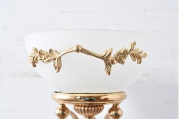 中古　YAMAGIWA(ヤマギワ)　優美な装飾が施されたフロアランプ　(R-087010)