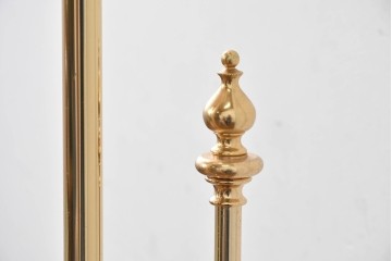 中古　YAMAGIWA(ヤマギワ)　優美な装飾が施されたフロアランプ　(R-087010)