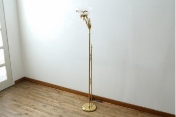 中古　YAMAGIWA(ヤマギワ)　優美な装飾が施されたフロアランプ　(R-087010)