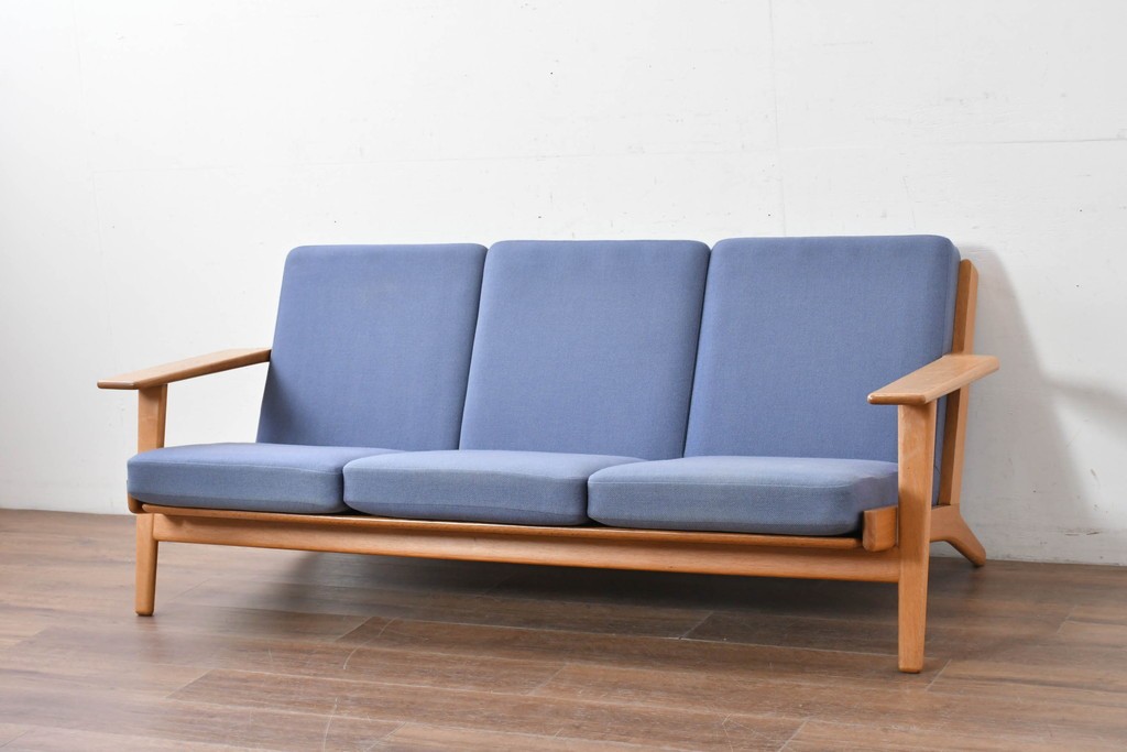 デンマークヴィンテージ　希少!!　GETAMA(ゲタマ)　ILLUMS BOLIGHUS(イルムス・ボリフス)　HAKUHAN MOKUZAI(白半木材)　Hans J. Wegner(ハンス・J・ウェグナー)　GE290　3人掛けソファ　(R-087012)