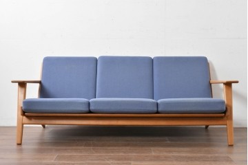 デンマークヴィンテージ　希少!!　GETAMA(ゲタマ)　ILLUMS BOLIGHUS(イルムス・ボリフス)　HAKUHAN MOKUZAI(白半木材)　Hans J. Wegner(ハンス・J・ウェグナー)　GE290　3人掛けソファ　(R-087012)