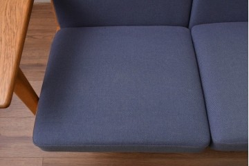 デンマークヴィンテージ　希少!!　GETAMA(ゲタマ)　ILLUMS BOLIGHUS(イルムス・ボリフス)　HAKUHAN MOKUZAI(白半木材)　Hans J. Wegner(ハンス・J・ウェグナー)　GE290　3人掛けソファ　(R-087012)