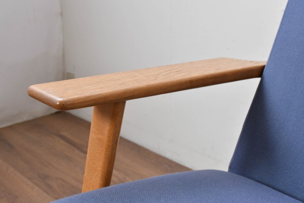 デンマークヴィンテージ　希少!!　GETAMA(ゲタマ)　ILLUMS BOLIGHUS(イルムス・ボリフス)　HAKUHAN MOKUZAI(白半木材)　Hans J. Wegner(ハンス・J・ウェグナー)　GE290　3人掛けソファ　(R-087012)