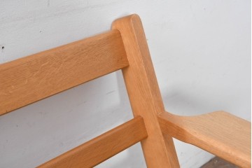 デンマークヴィンテージ　希少!!　GETAMA(ゲタマ)　ILLUMS BOLIGHUS(イルムス・ボリフス)　HAKUHAN MOKUZAI(白半木材)　Hans J. Wegner(ハンス・J・ウェグナー)　GE290　3人掛けソファ　(R-087012)