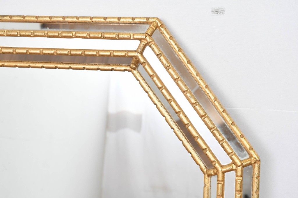 イタリアヴィンテージ　八角形デザインのウォールミラー　(R-087013)