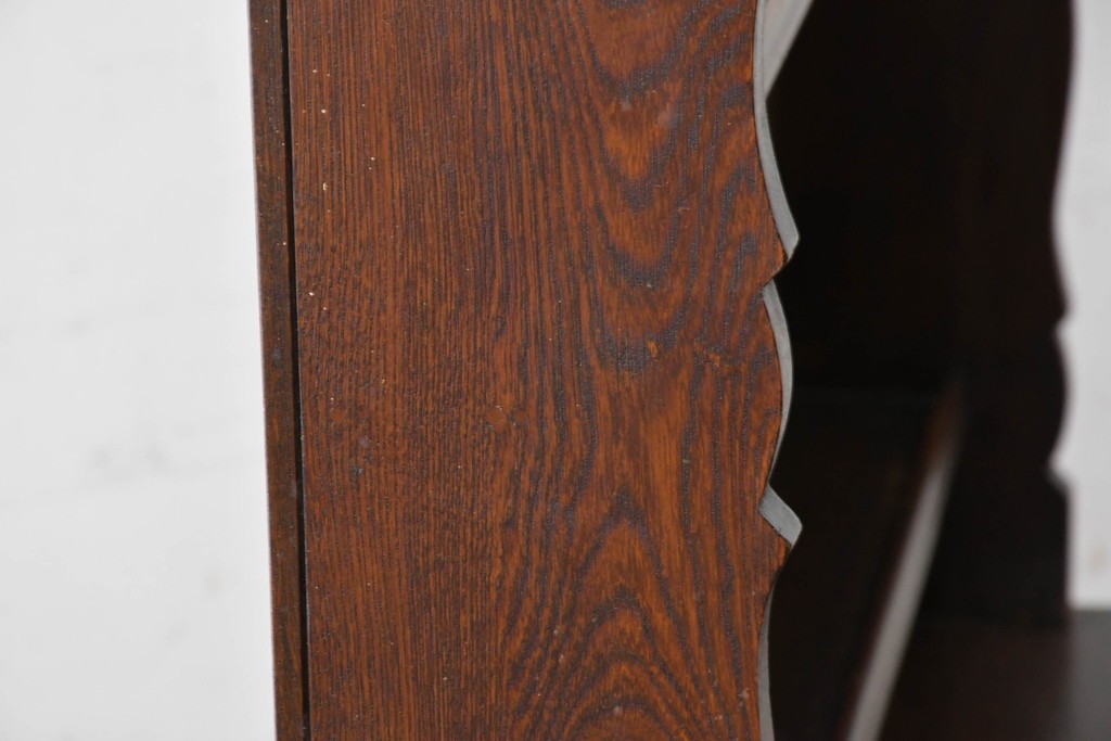 イギリスアンティーク　オーク材　引き出し付きカップボード　(R-087014)