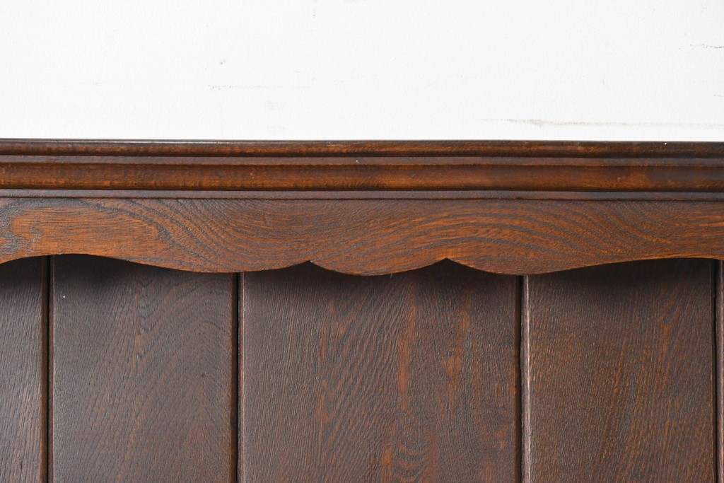 イギリスアンティーク　オーク材　引き出し付きカップボード　(R-087014)