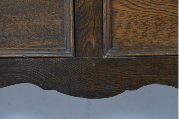 イギリスアンティーク　オーク材　引き出し付きカップボード　(R-087014)