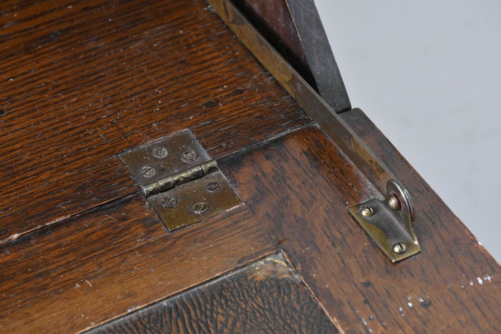 イギリスアンティーク　オーク材　小振りなビューローブックケース　(R-087015)