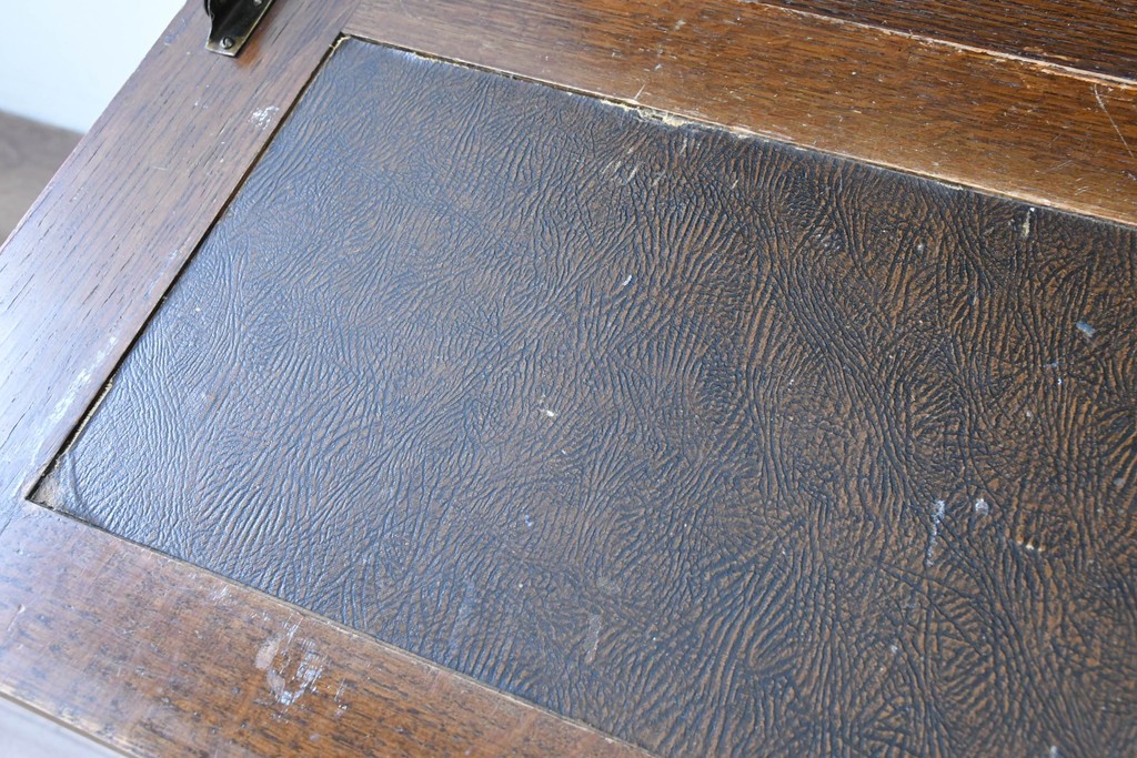 イギリスアンティーク　オーク材　小振りなビューローブックケース　(R-087015)