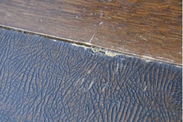 イギリスアンティーク　オーク材　小振りなビューローブックケース　(R-087015)