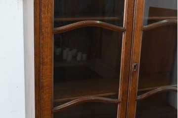 イギリスアンティーク　オーク材　小振りなビューローブックケース　(R-087015)