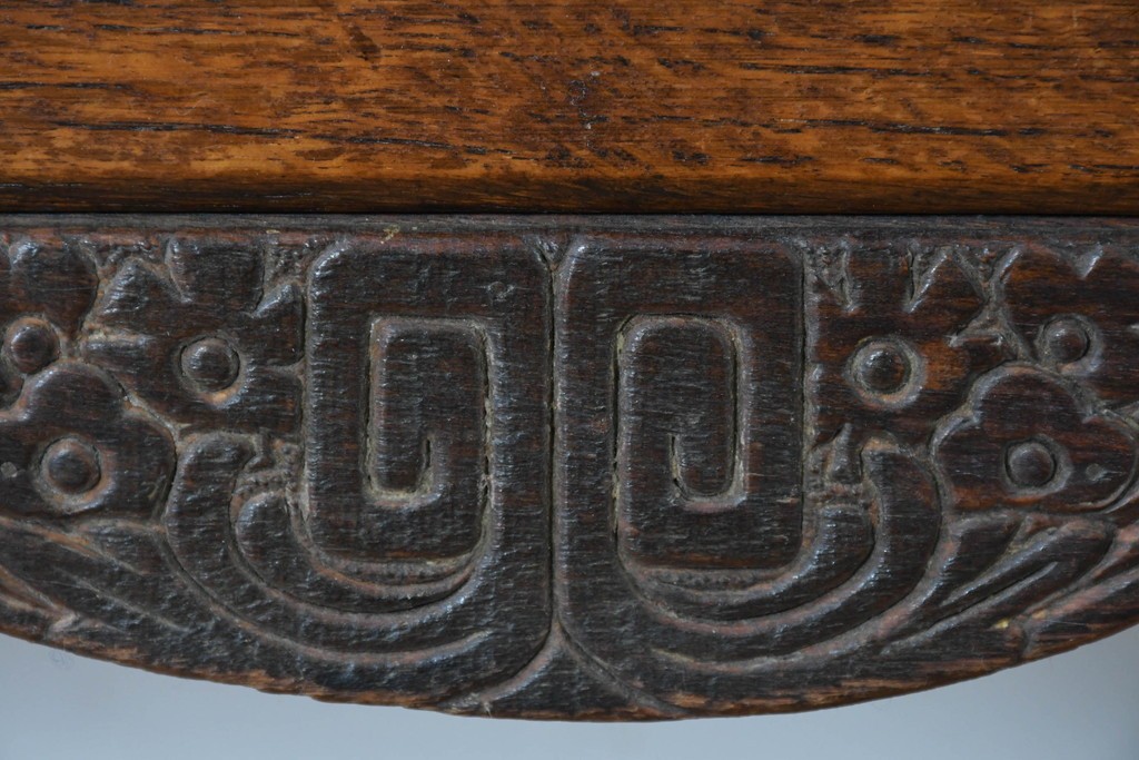 イギリスアンティーク　オーク材　小振りなビューローブックケース　(R-087015)