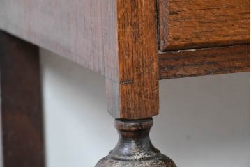 イギリスアンティーク　オーク材　小振りなビューローブックケース　(R-087015)