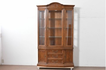 中古　美品　DREXEL HERITAGE(ドレクセルヘリテイジ)　TRYON MANOR(トライオンメナー)　格調高い照明付きキャビネット　(R-087016)