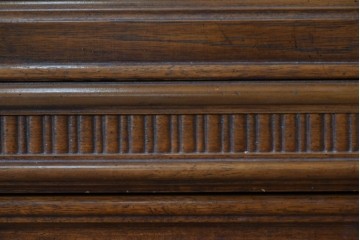 中古　美品　DREXEL HERITAGE(ドレクセルヘリテイジ)　TRYON MANOR(トライオンメナー)　格調高い照明付きキャビネット　(R-087016)